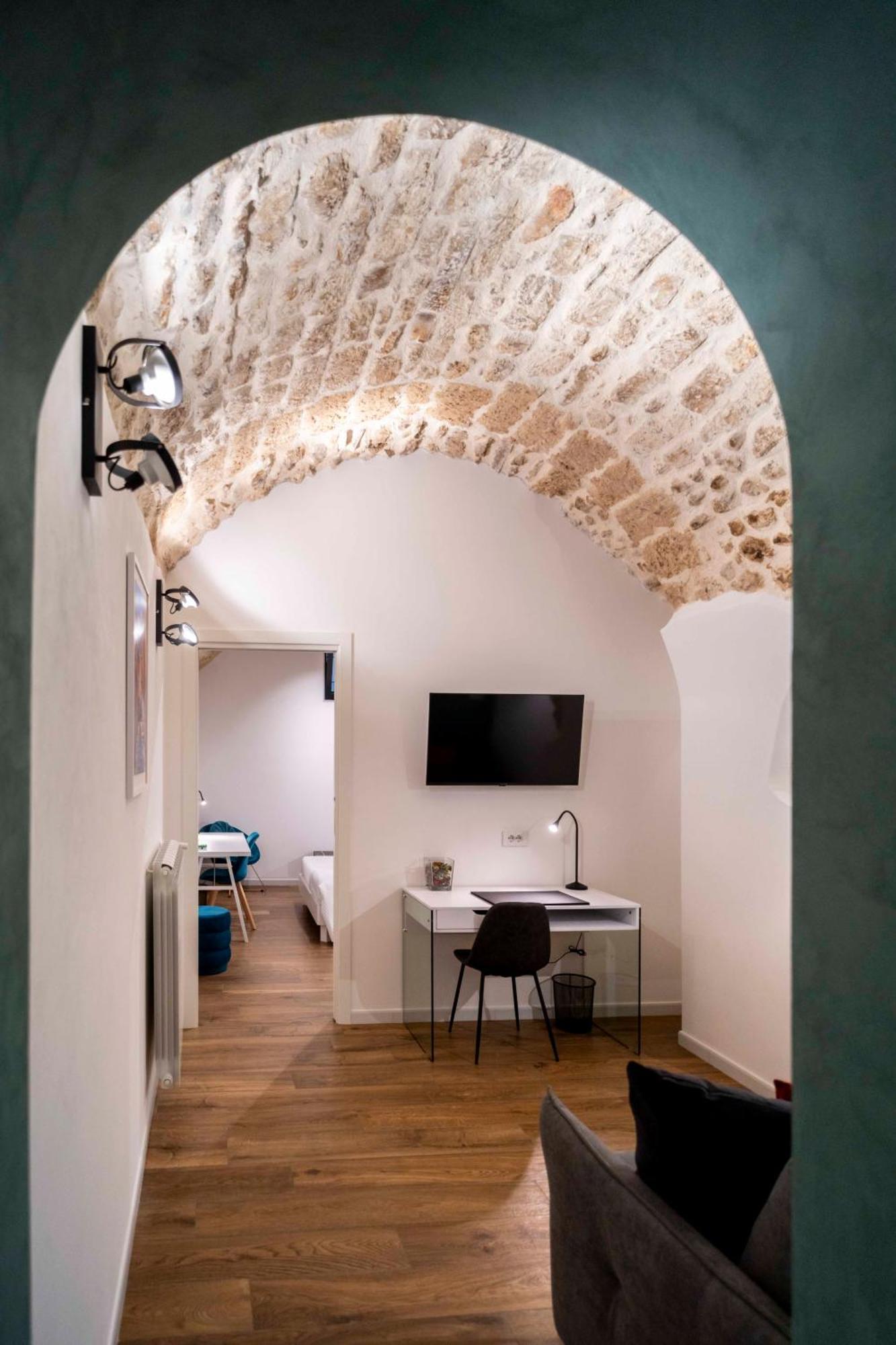 Castel Manfredi Apartments Manfredonia Eksteriør bilde